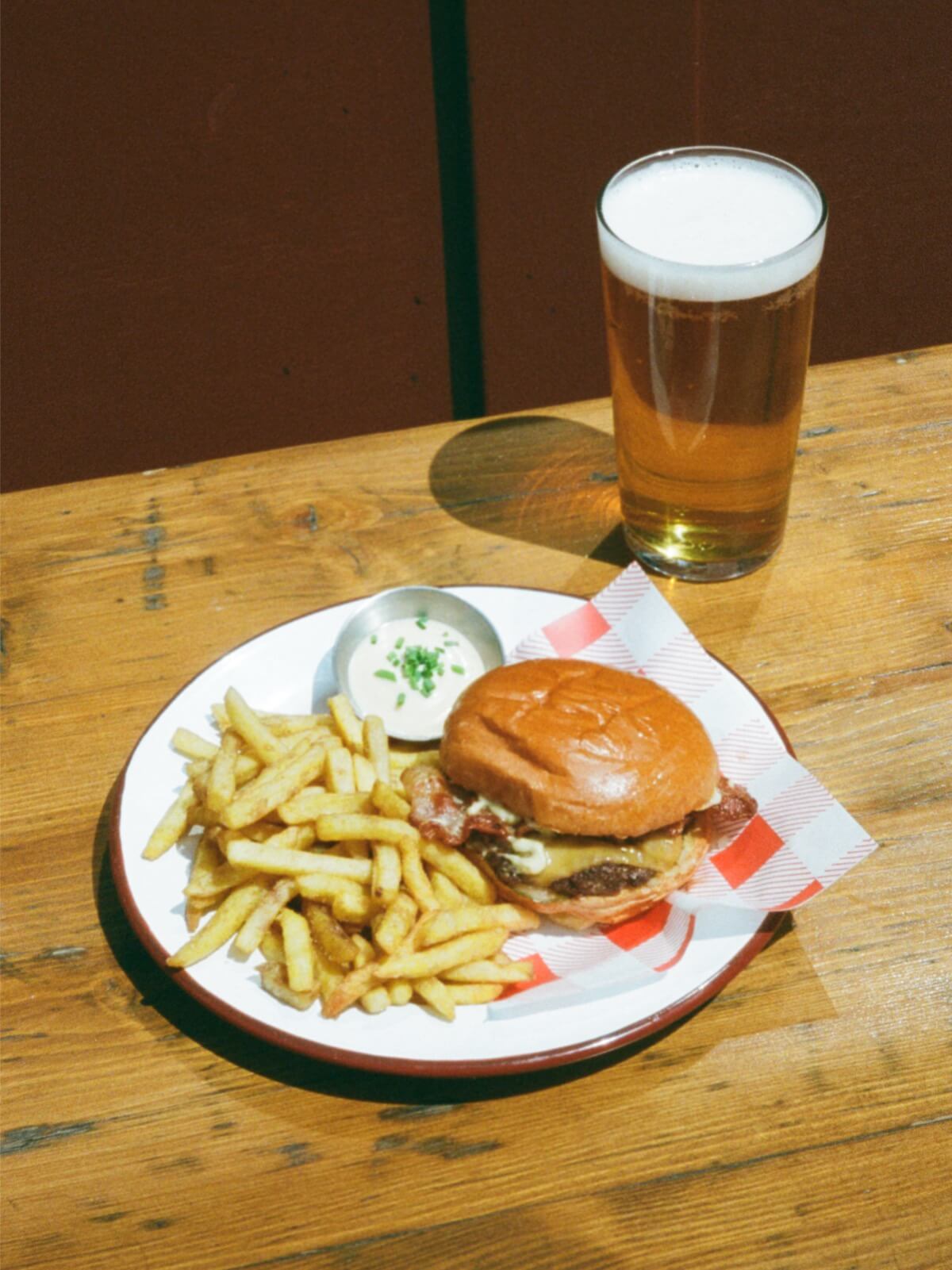 burger deal, chips, beer, smash burger
